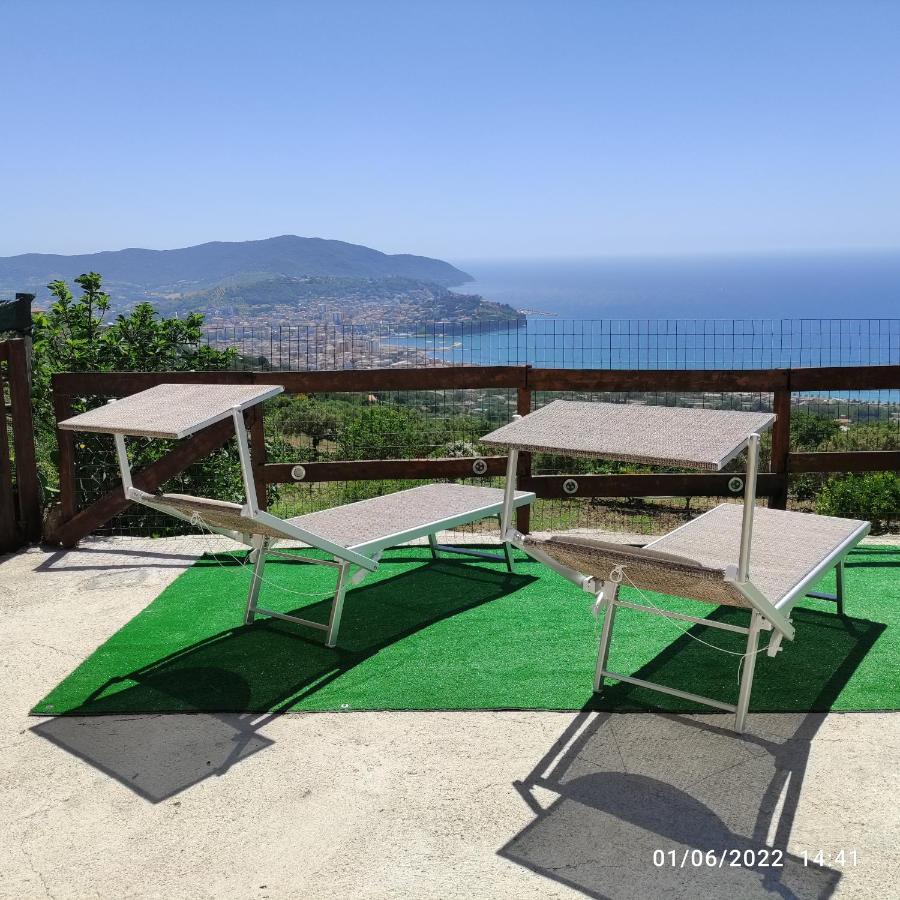 Una Terrazza Sul Mare Agropoli Exterior photo